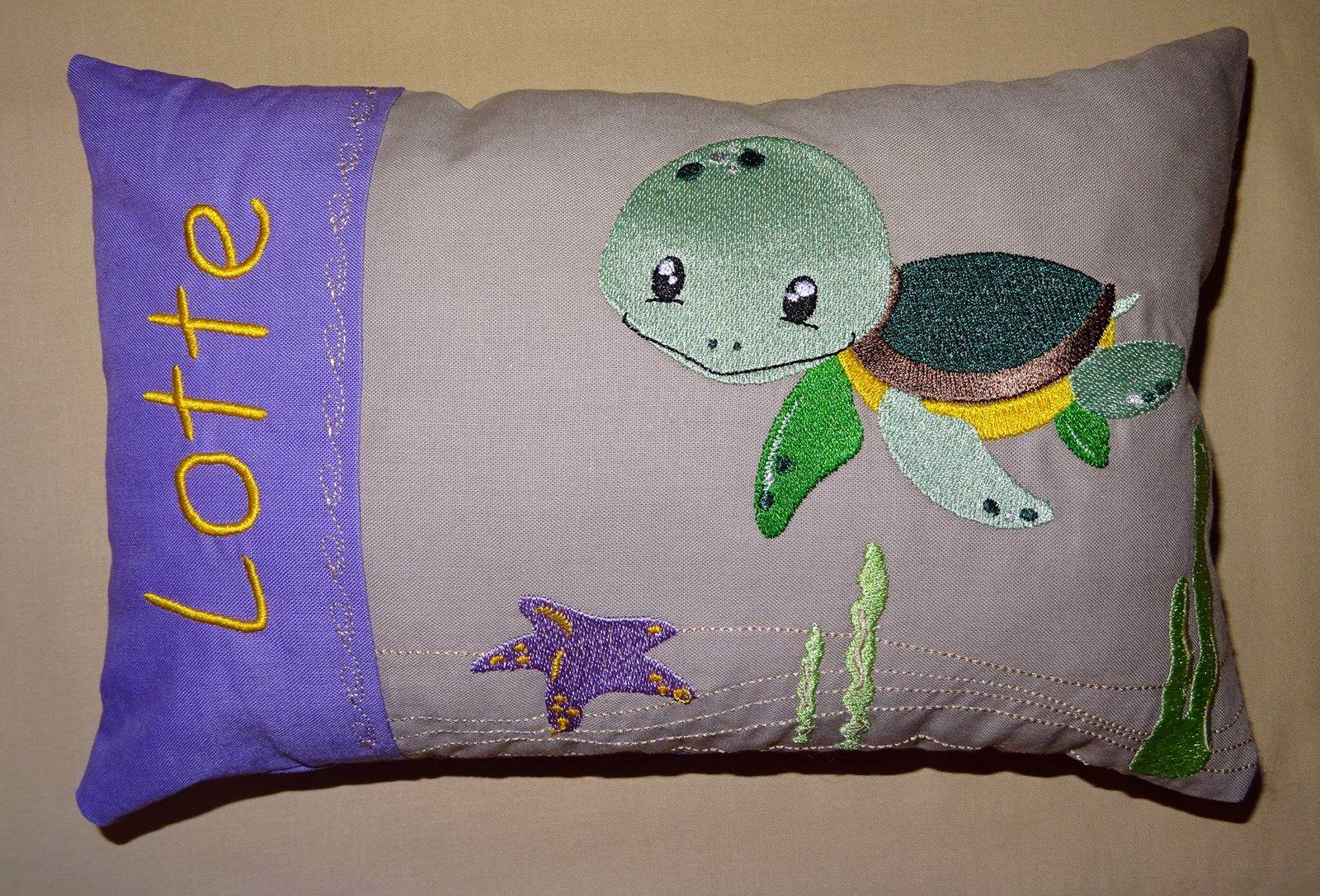 Stickdatei - Schildkroete Kissen und Laetzchen SET ITH - Sewando