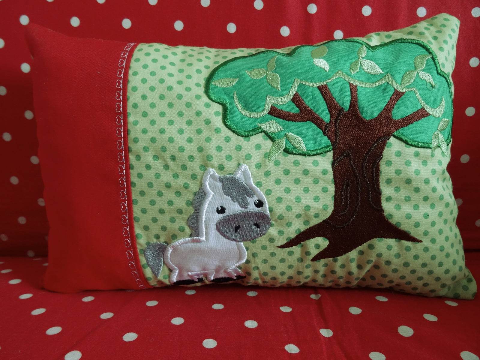 Pferd Taschenmotiv + Kissen ITH Stickdatei - Sewando