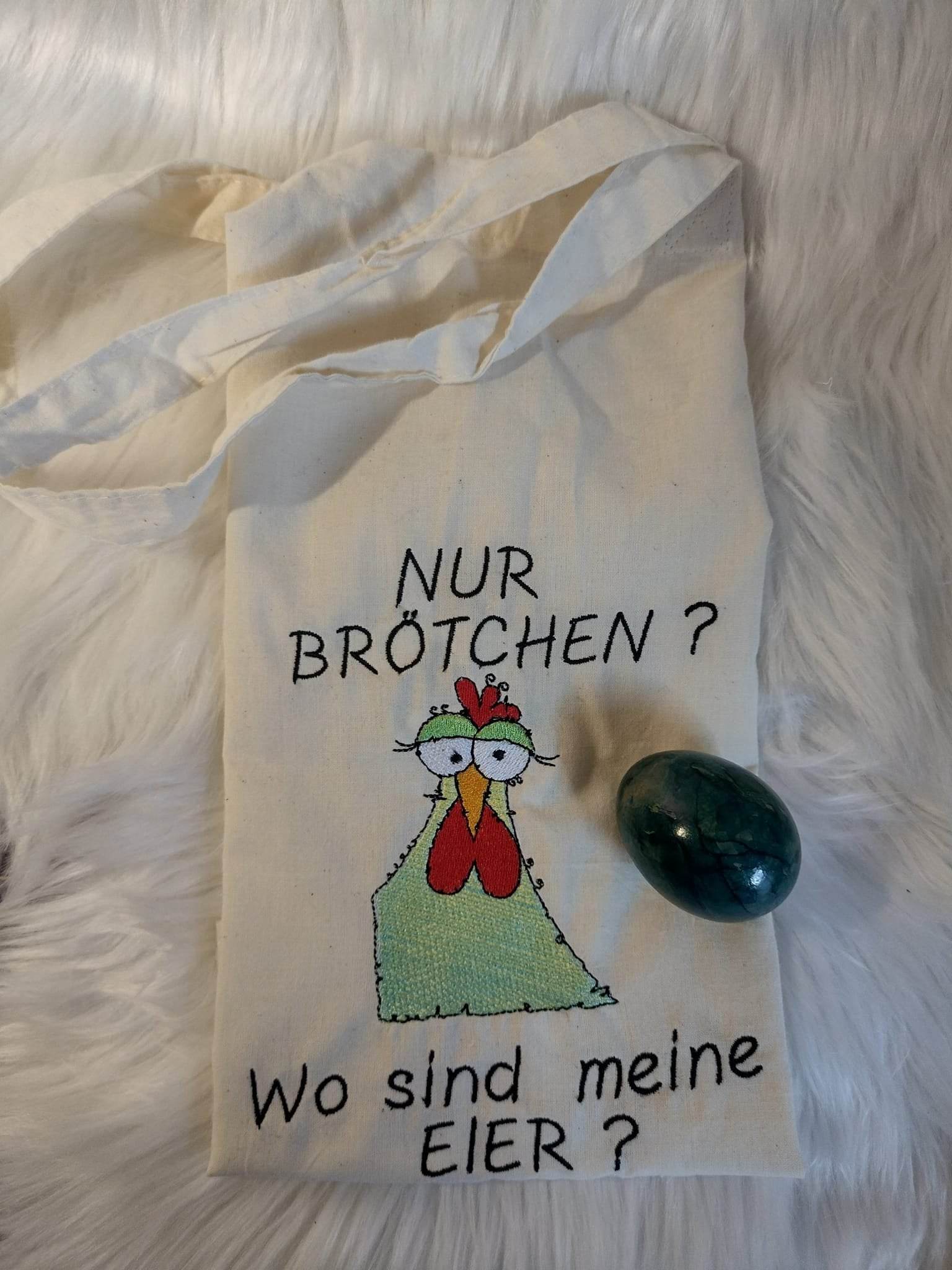 Stickdatei - Happy Stitching - Huhn - Sewando