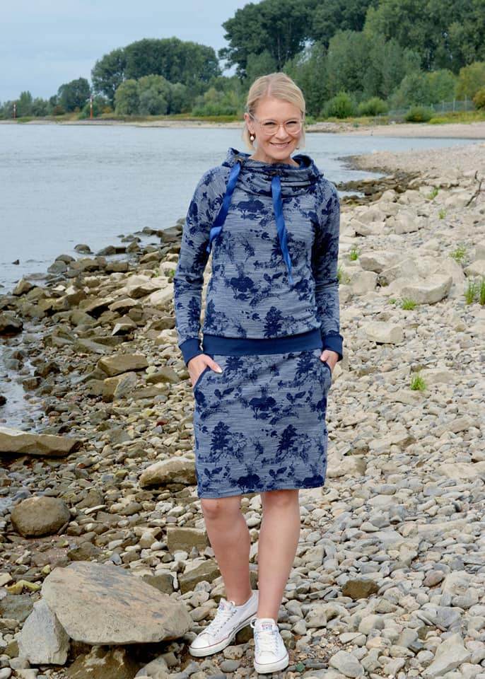 Schnittmuster Hoodie/Hoodiekleid JULIETA 34-52 + Kragen Add on : - Sewando