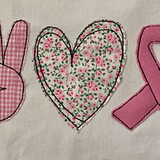 StickdateiKr Love Peace Cancer Doodle Applikation 782 Hand Herz Schleife - Sewando