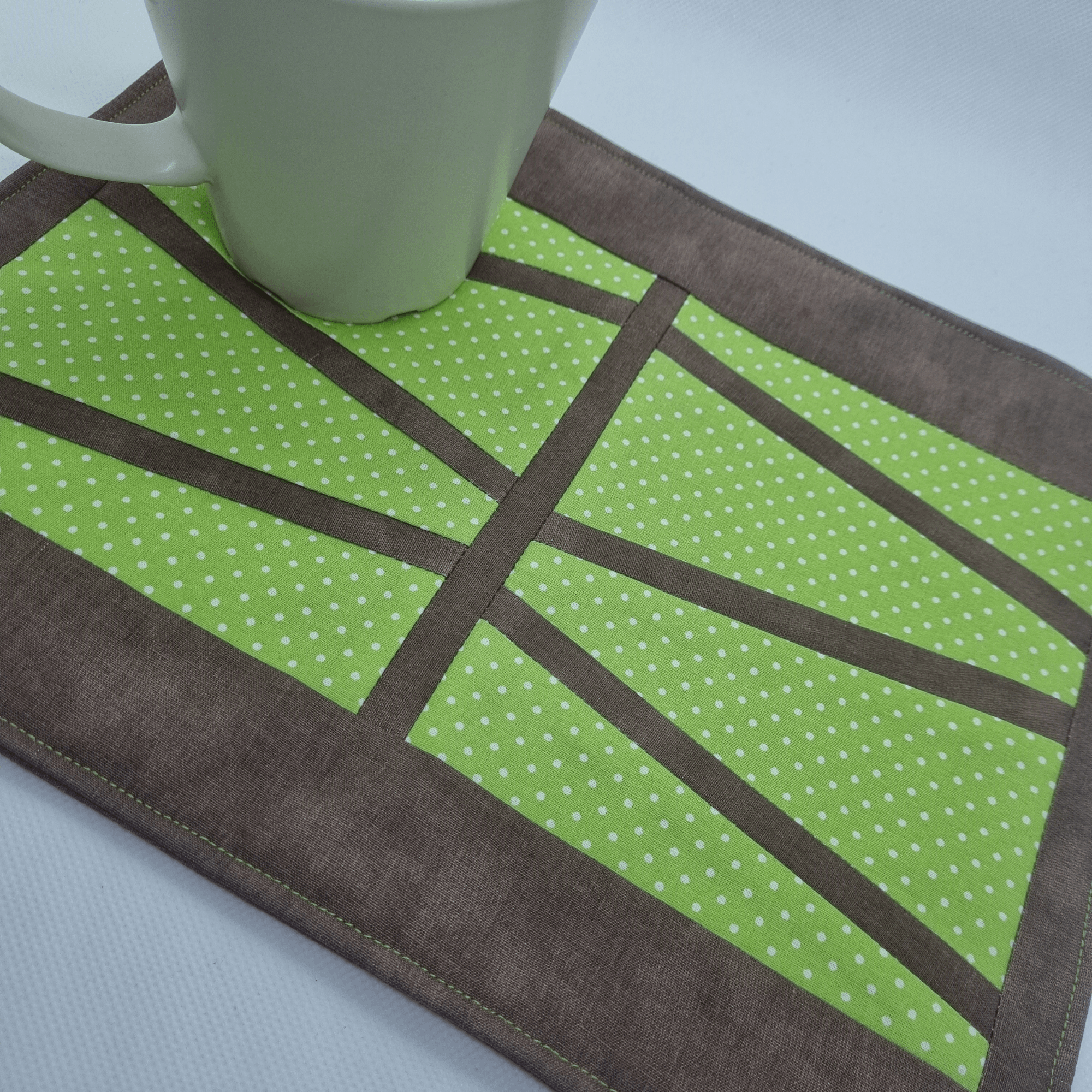 Schnittmuster Patchwork Tischläufer, Kissen Projekt TrapezKünstlerIn - Sewando
