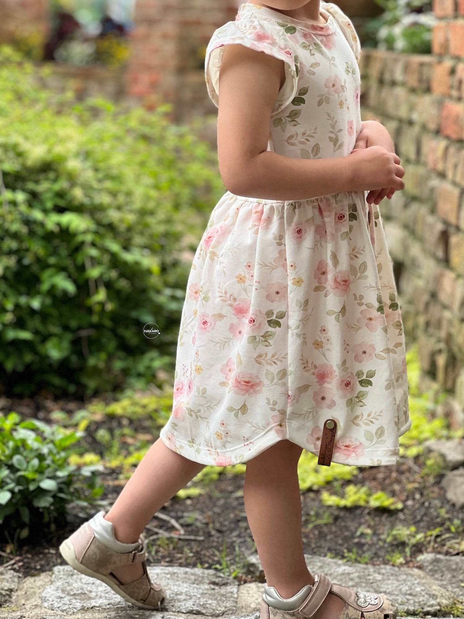Schnittmuster Kleid / Tunika Raffsucht Gr. 80-140 - Sewando