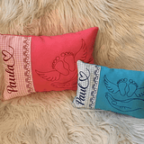 Stickdatei Sternenkind Kissen Babyfüsse mit Flügel und Hände, Set 830 - Sewando
