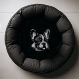 Stickdatei Französische Bulldogge "Nolan" - realistisch - FÜR DUNKLE STOFFE