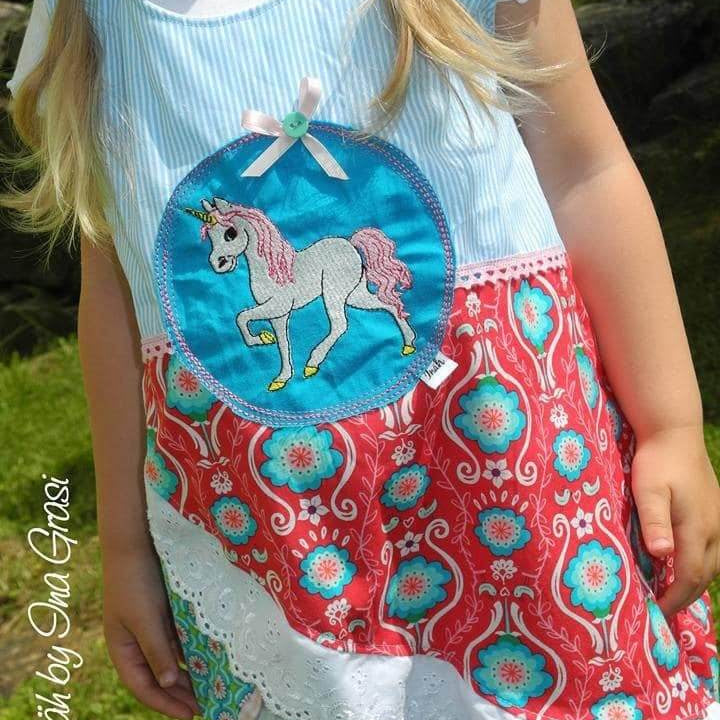 Einhorn Stickdatei, zauberhafter Märchencharme für deine Stickmaschine - Sewando