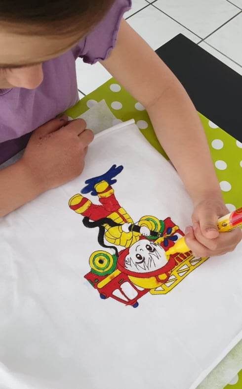 Feuerwehr Stickdatei – Ausmalmotiv für Kinder & kreative Regentage - Sewando