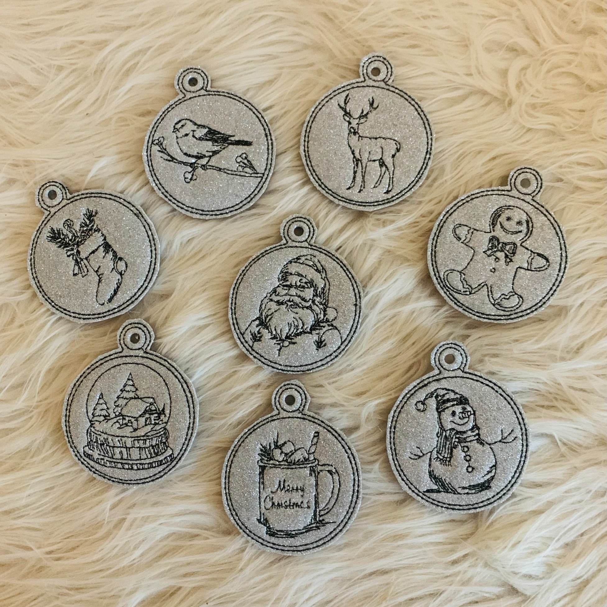 Stickdatei Weihnachten Vintage Anhänger Set 986 ITH Maschinenstickerei - Sewando