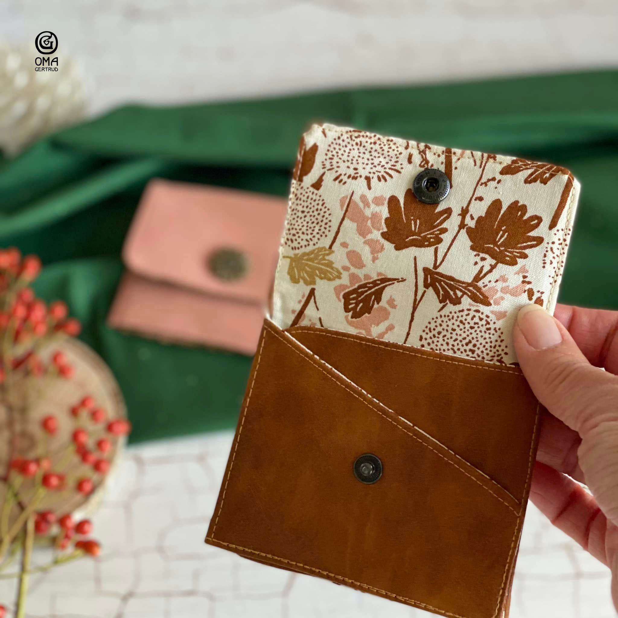 ohPoppi * Freebook - Schnittmuster * Card-Holder - Geldgeschenk-Kuvert - Sewando