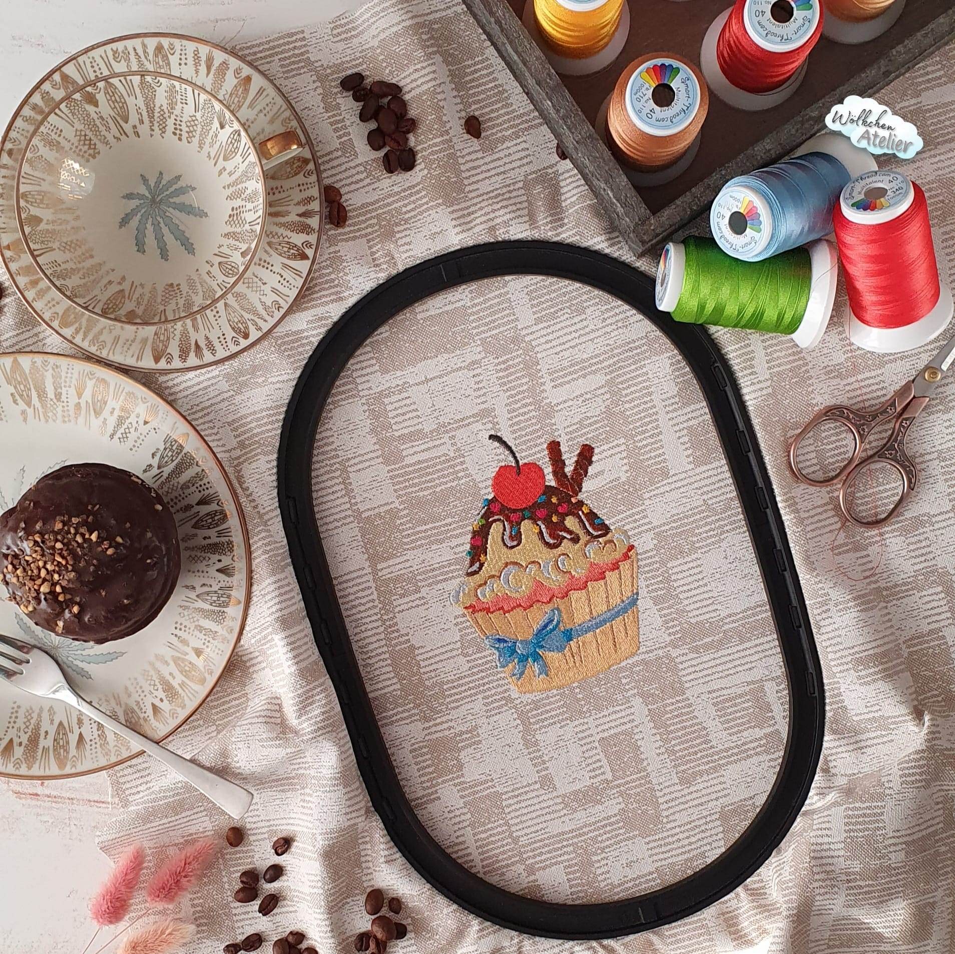 Cupcake Stickdatei – Süßes Motiv für Geburtstage, Deko & kreative Projekte - Sewando