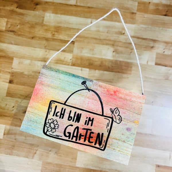 Bin im Garten | SVG, DXF & PNG Plotterdatei, Laserdatei - Sewando