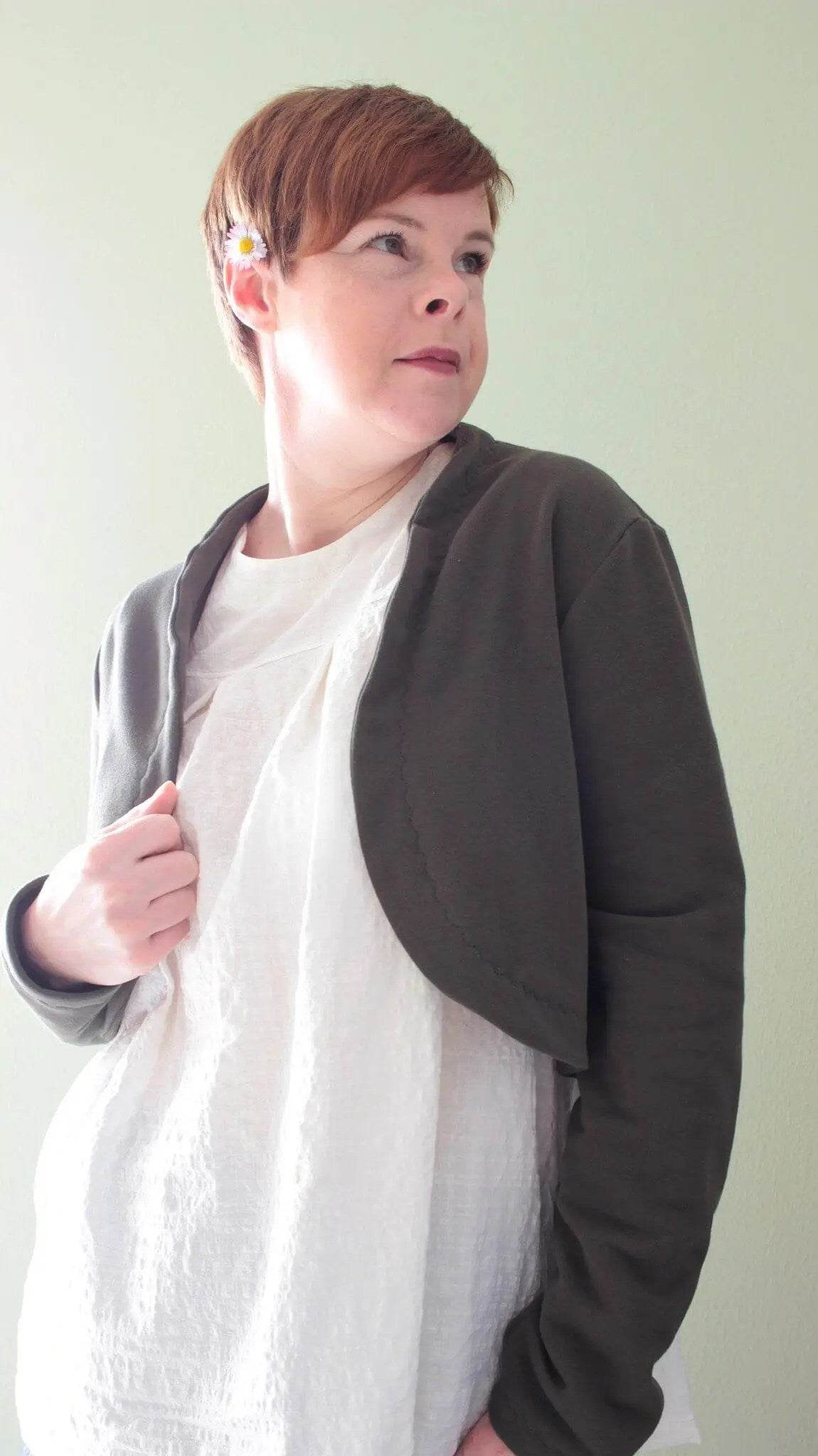 Schnittmuster Bolero Boji Gr. A - M DE/EN/FR. BU 76-134cm - Sewando
