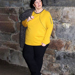 Schnittmuster CHRISTA - Hoodie oder Shirt mit besonderer Teilungnaht Gr. 34-54 - Sewando