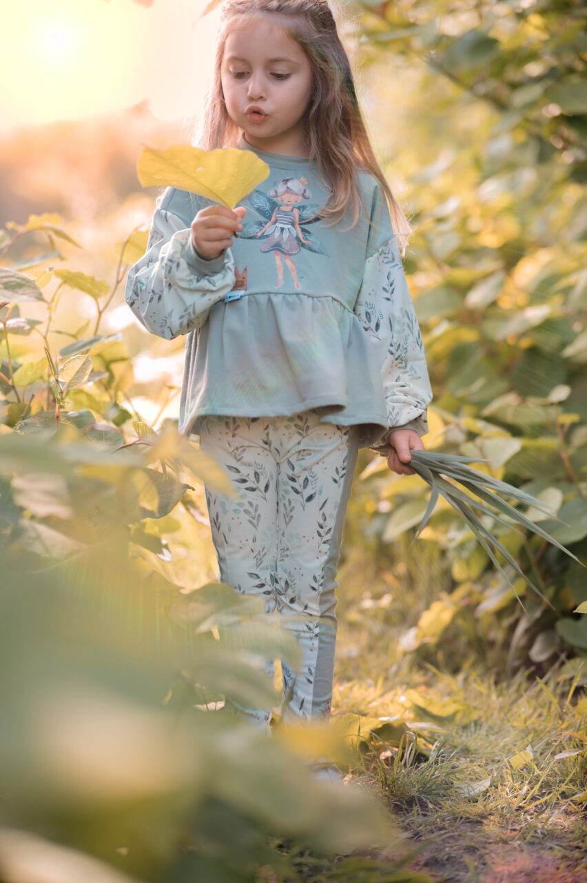 RUFFLE SWEATER LINA 80-164 - Sewando