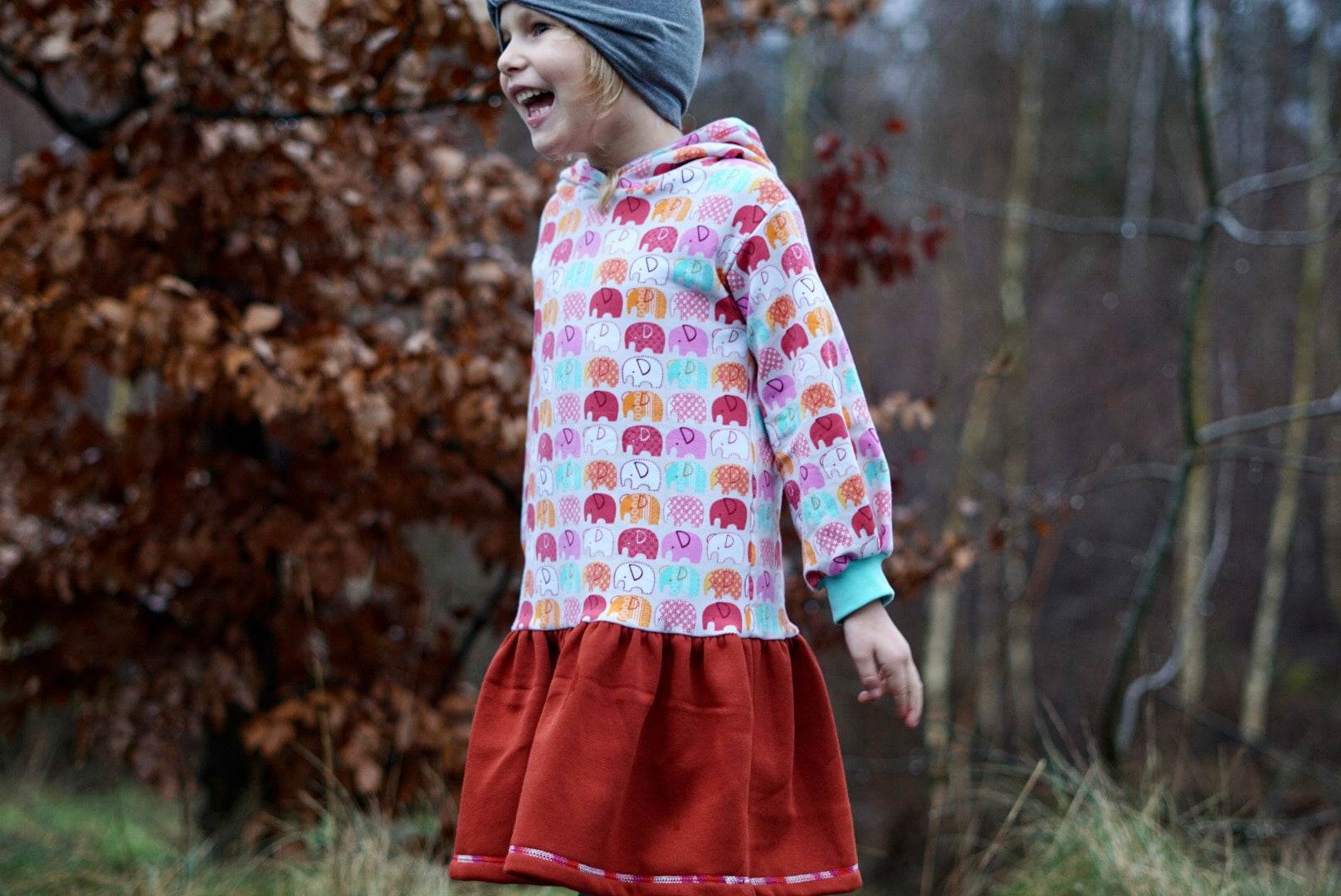 Schnittmuster Sweatkleid Tina Gr. 86-140 - Sewando