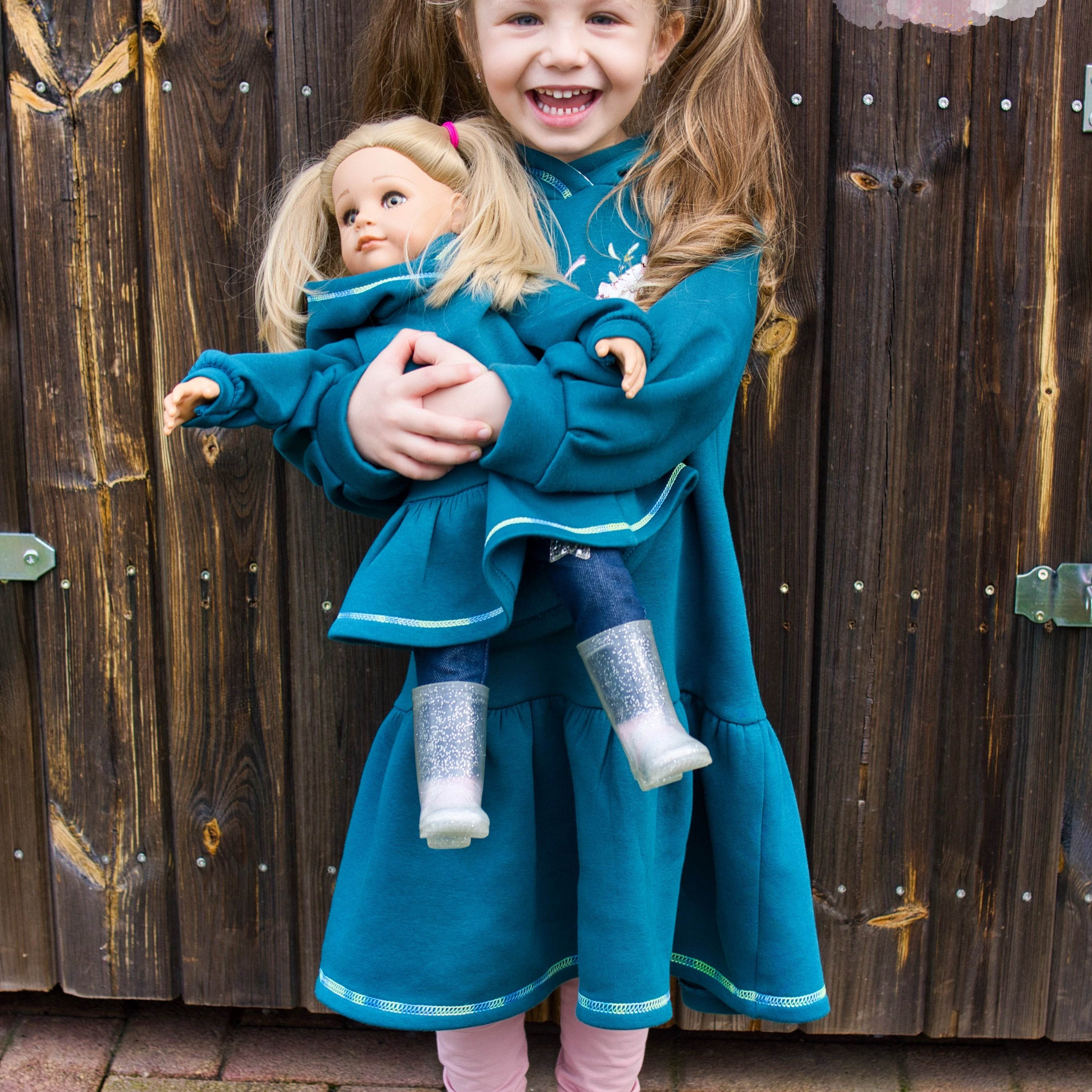 Schnittmuster Puppe Sweatkleid Tina MiniMe - Sewando
