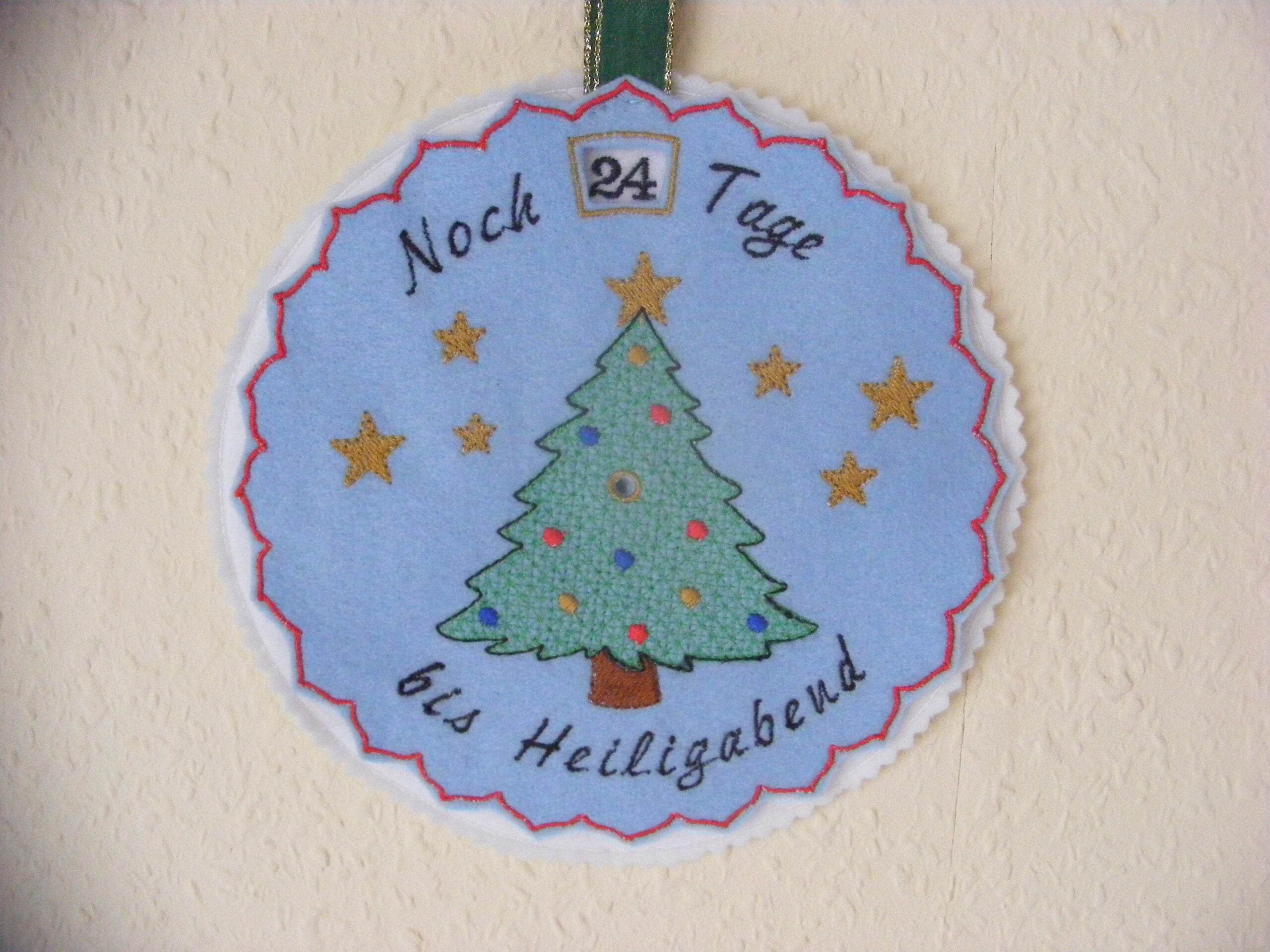 Stickdatei - Adventskalender / Drehkalender Tannenbaum - Sewando