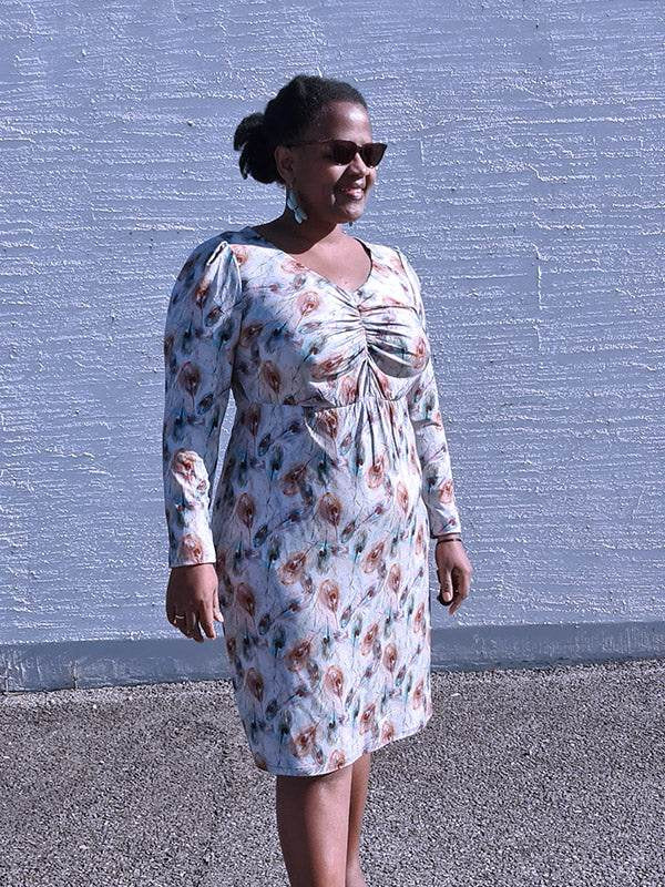 Schnittmuster ESA - Kleid oder Shirt mit Raffung vorne und Ärmelvarianten Gr. 34-54 - Sewando