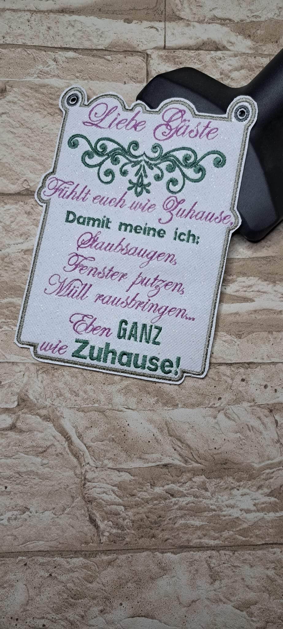 Hausordnung Schild ITH 4 Größen 13x18, 15x20, 20x28, 24x33 Stickdatei - Sewando