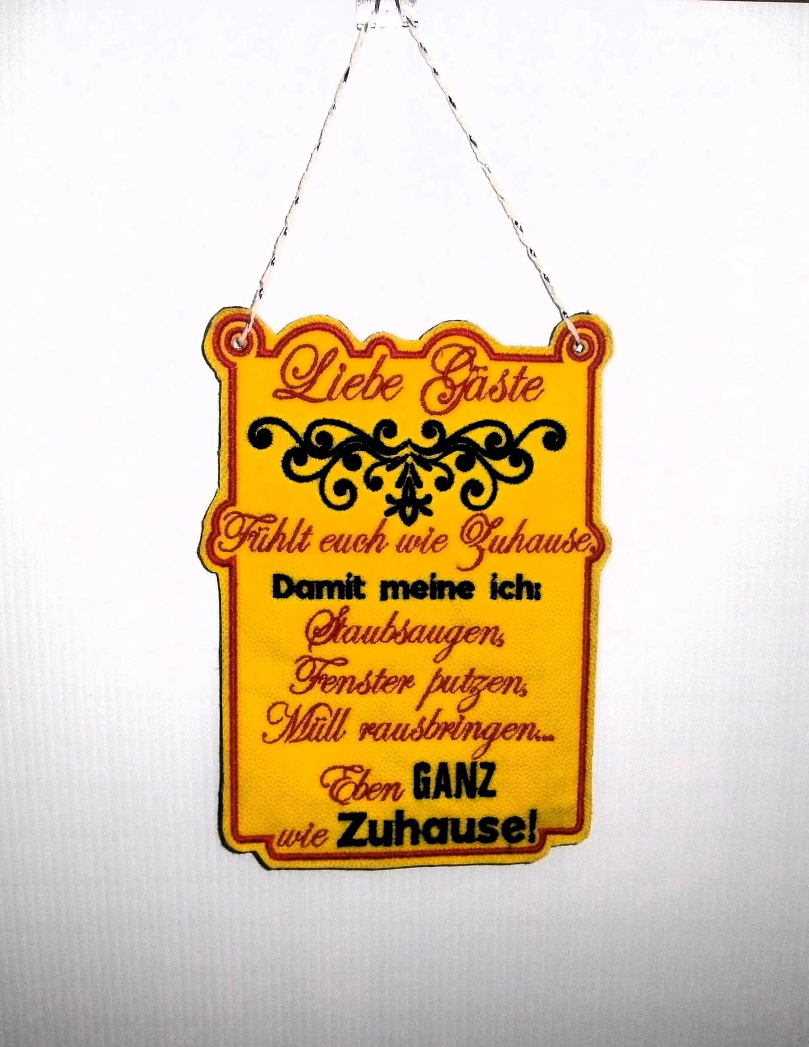 Hausordnung Schild ITH 4 Größen 13x18, 15x20, 20x28, 24x33 Stickdatei - Sewando
