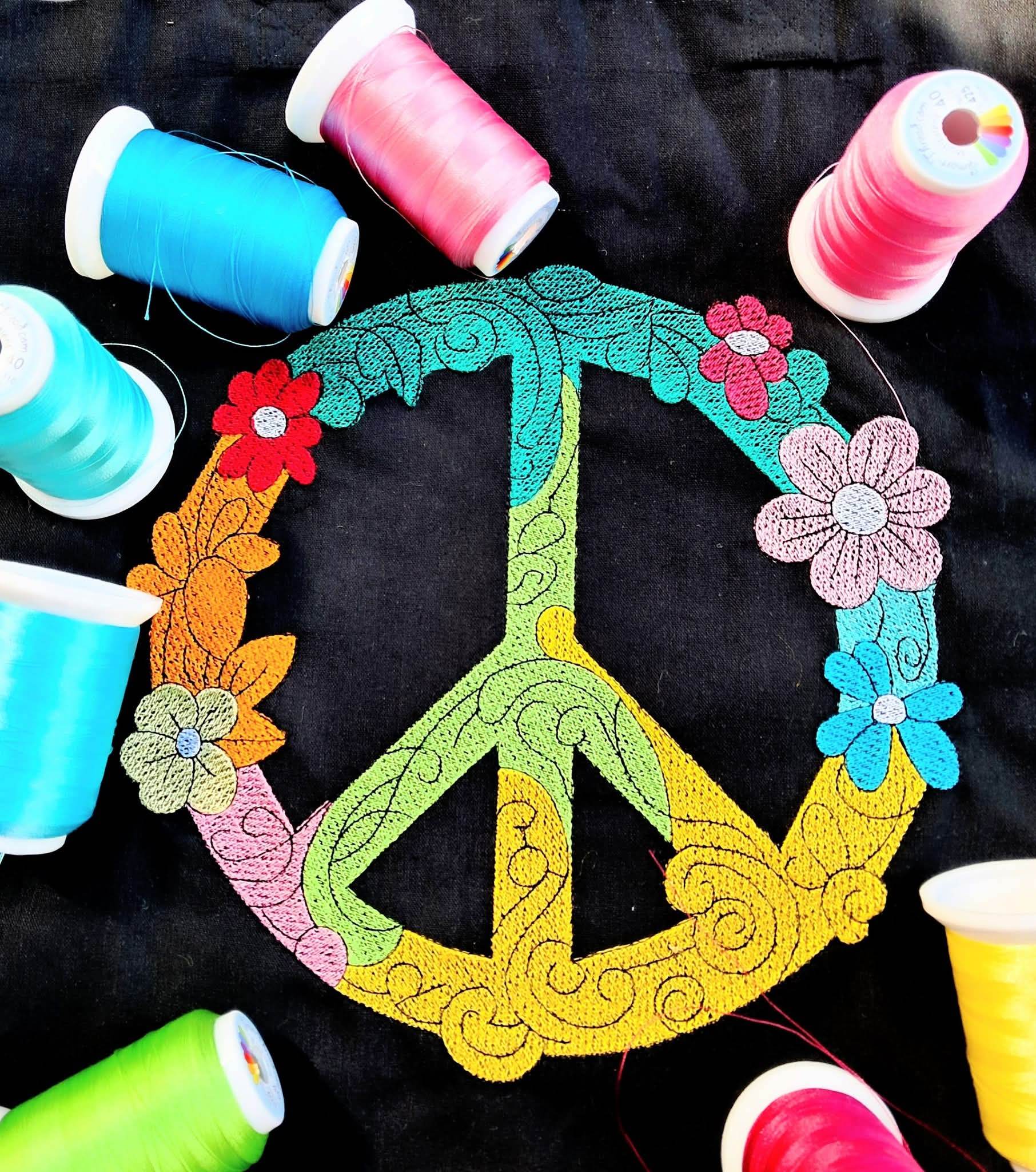 Peace Zeichen Anhänger Motiv für Effektfolien geeignet 6 Größen Stickdatei - Sewando