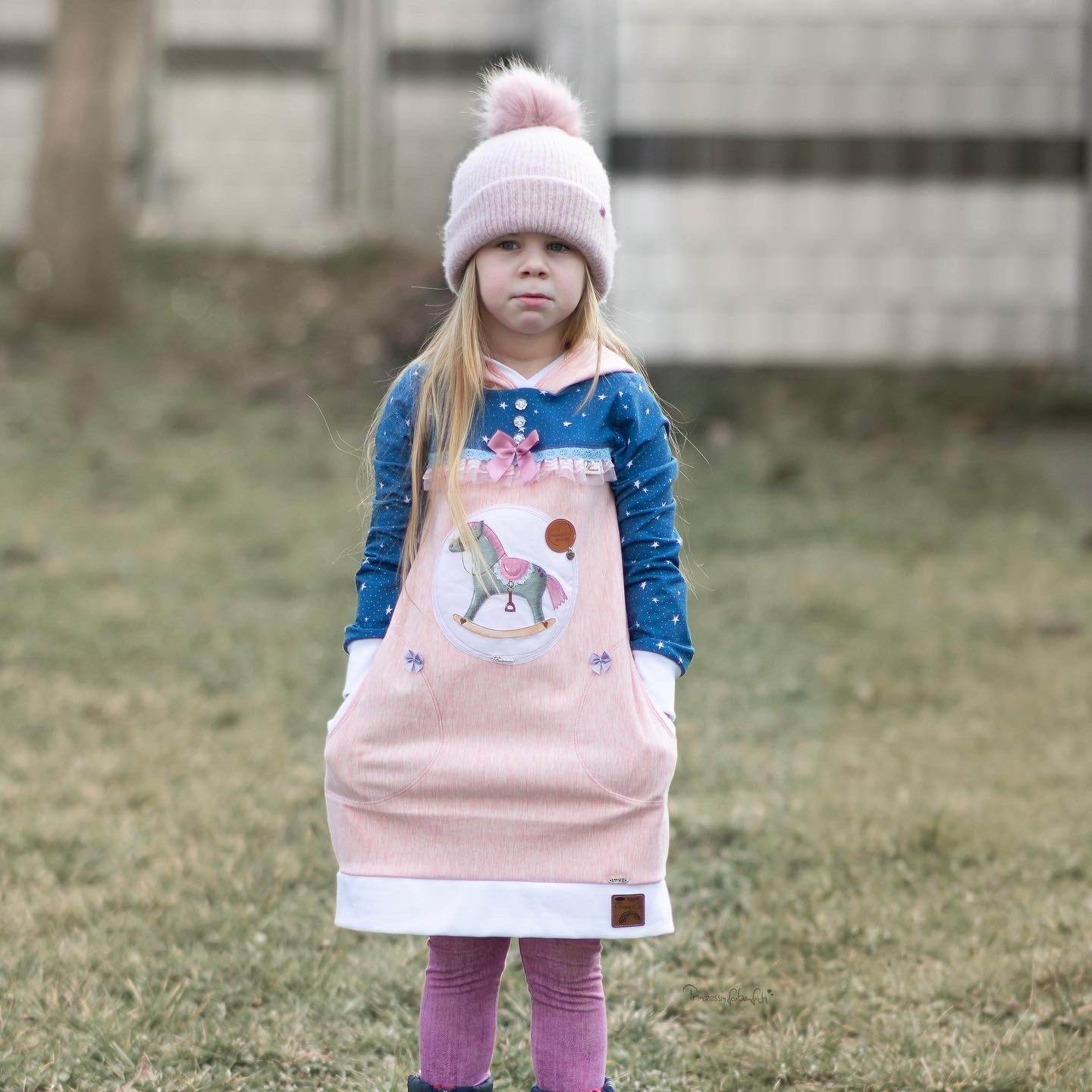 Schnittmuster Sweatkleid Milli inkl. Beamerdatei GR. 116-140 - Sewando