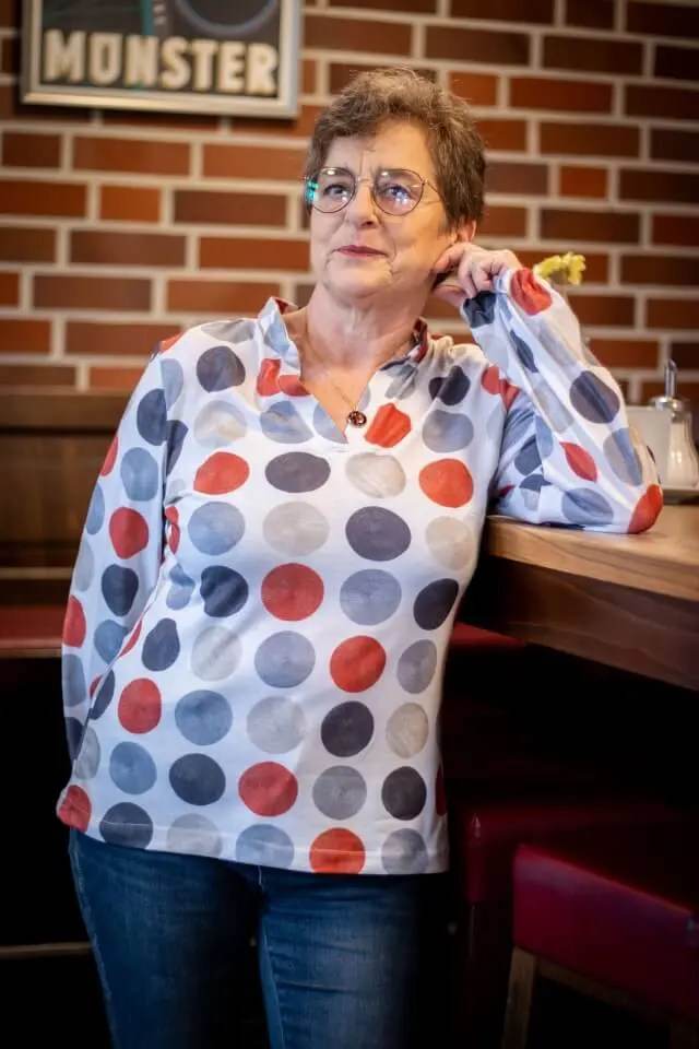 Schnittmuster Bluse/Shirt Girasol Gr. A - M DE/EN/FR. BU 76-134cm - Sewando