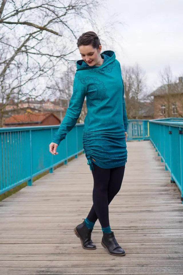 Schnittmuster Hoodiekleid Achat Gr. A - M DE/EN/FR BU 76-134cm - Sewando