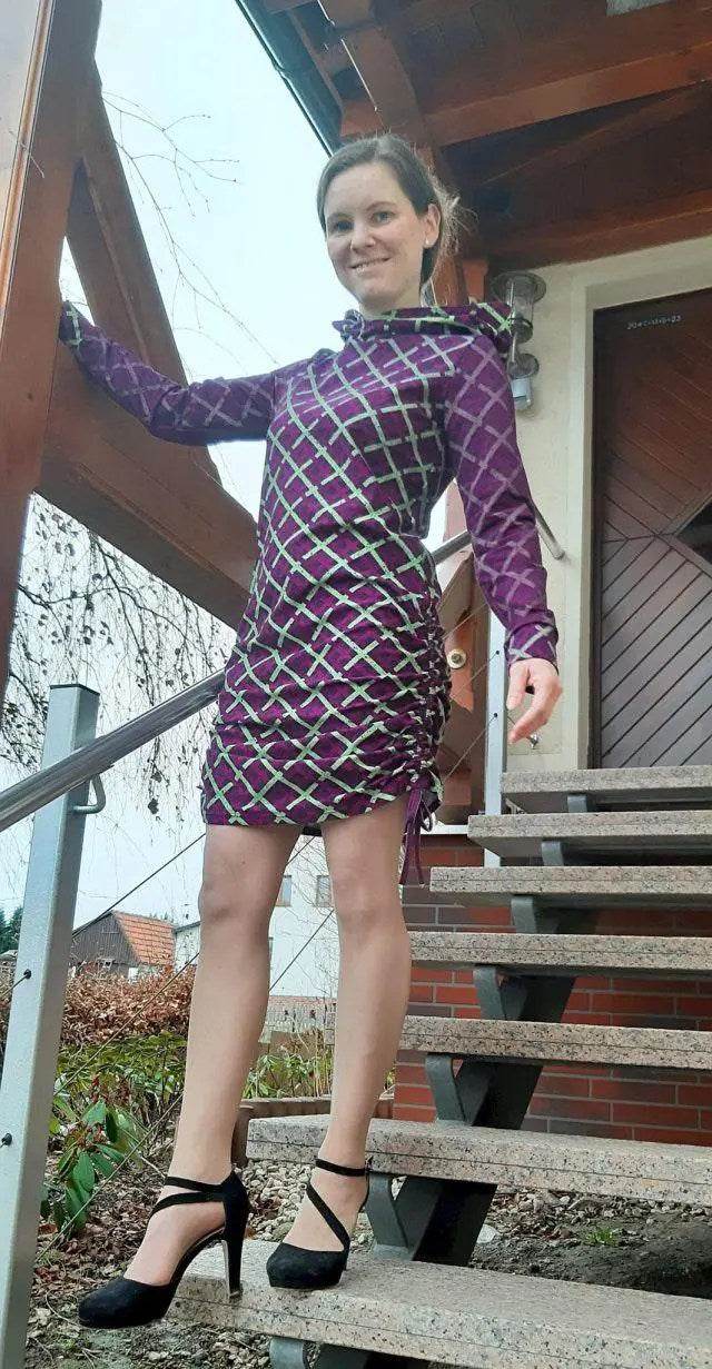 Schnittmuster Hoodiekleid Achat Gr. A - M DE/EN/FR BU 76-134cm - Sewando