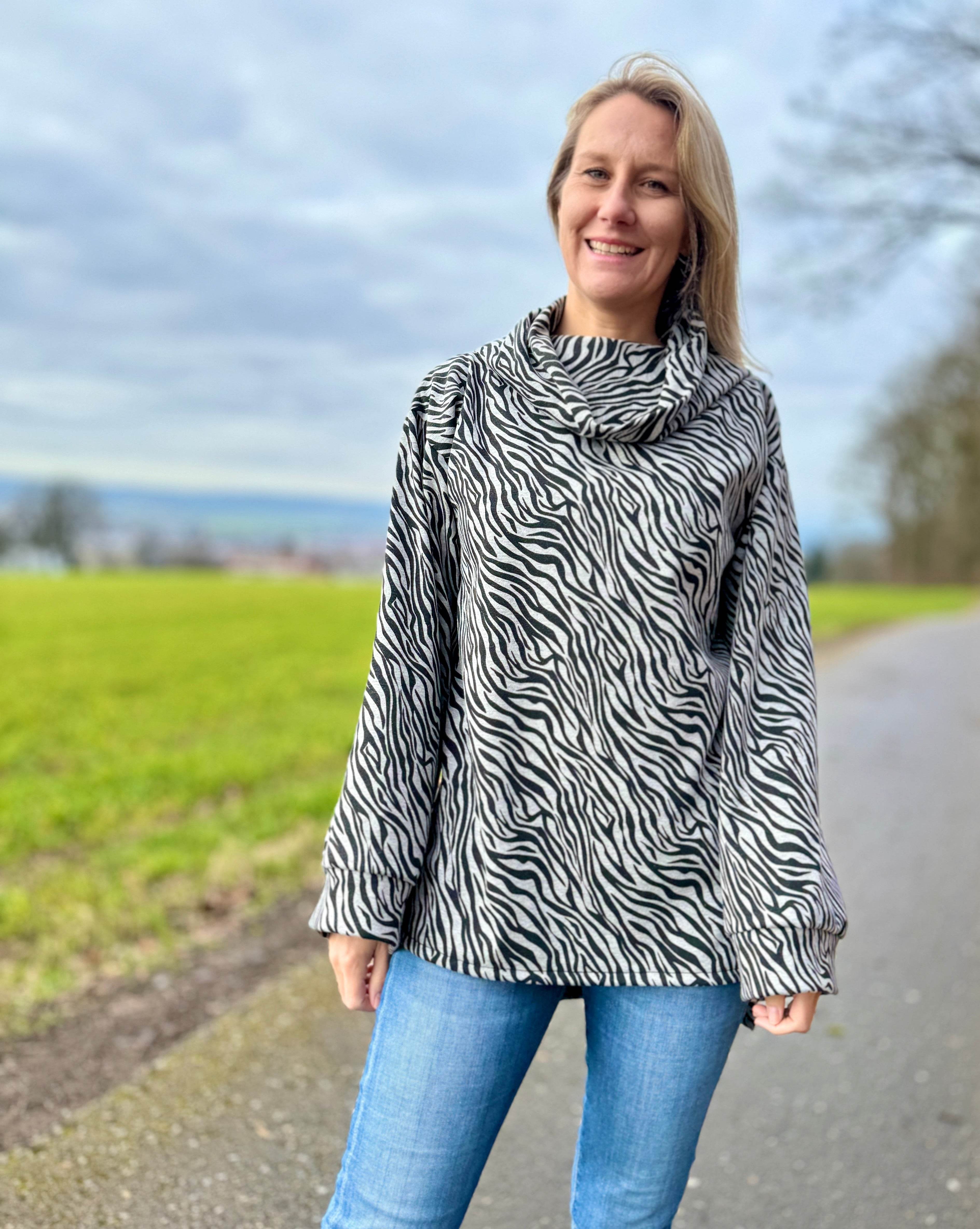 Nähanleitung HAZEL - Kuschel Pullover mit Rollkragen - Gr. 34-44 - Sewando