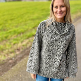 Nähanleitung HAZEL - Kuschel Pullover mit Rollkragen - Gr. 34-44 - Sewando