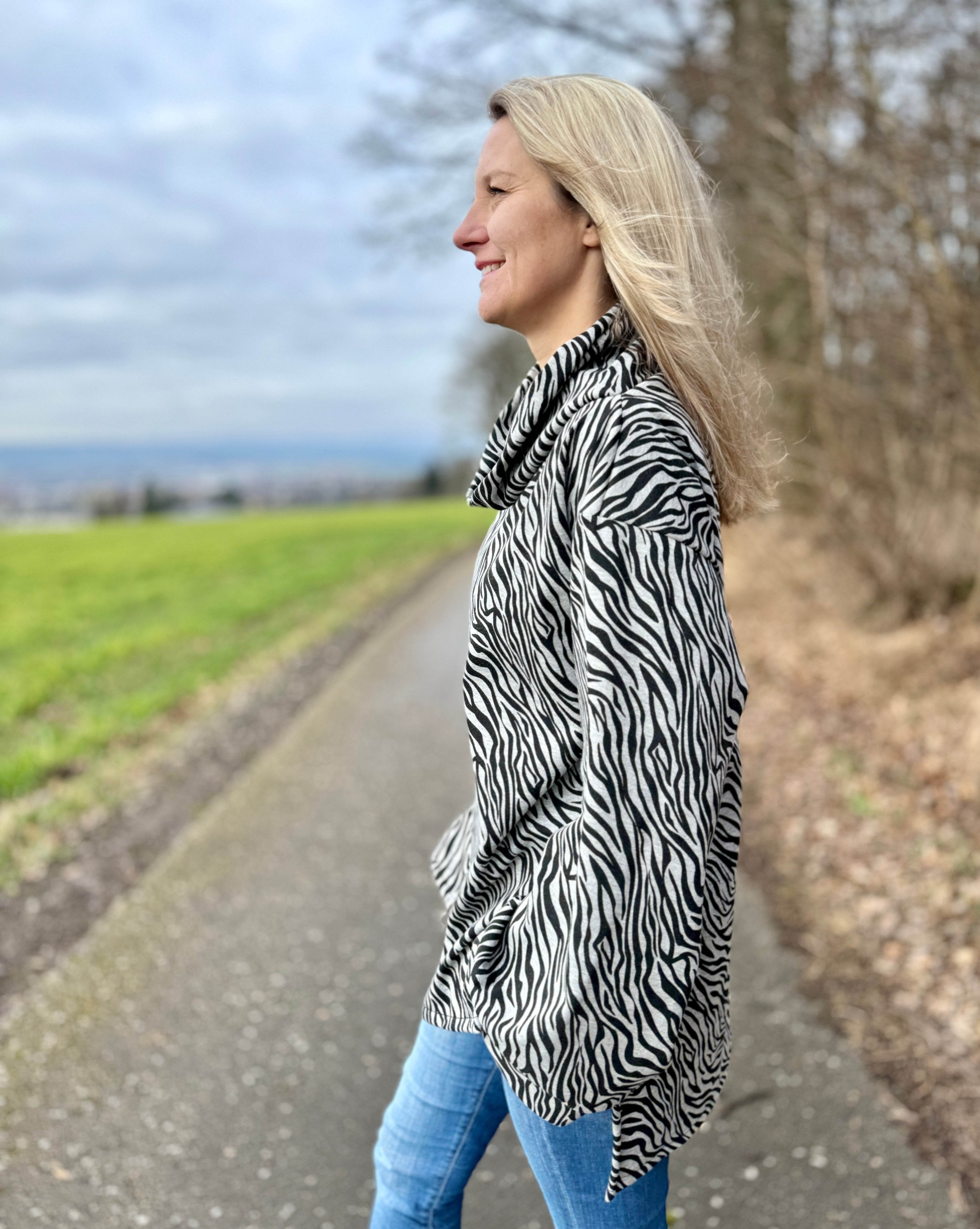 Nähanleitung HAZEL - Kuschel Pullover mit Rollkragen - Gr. 34-44 - Sewando