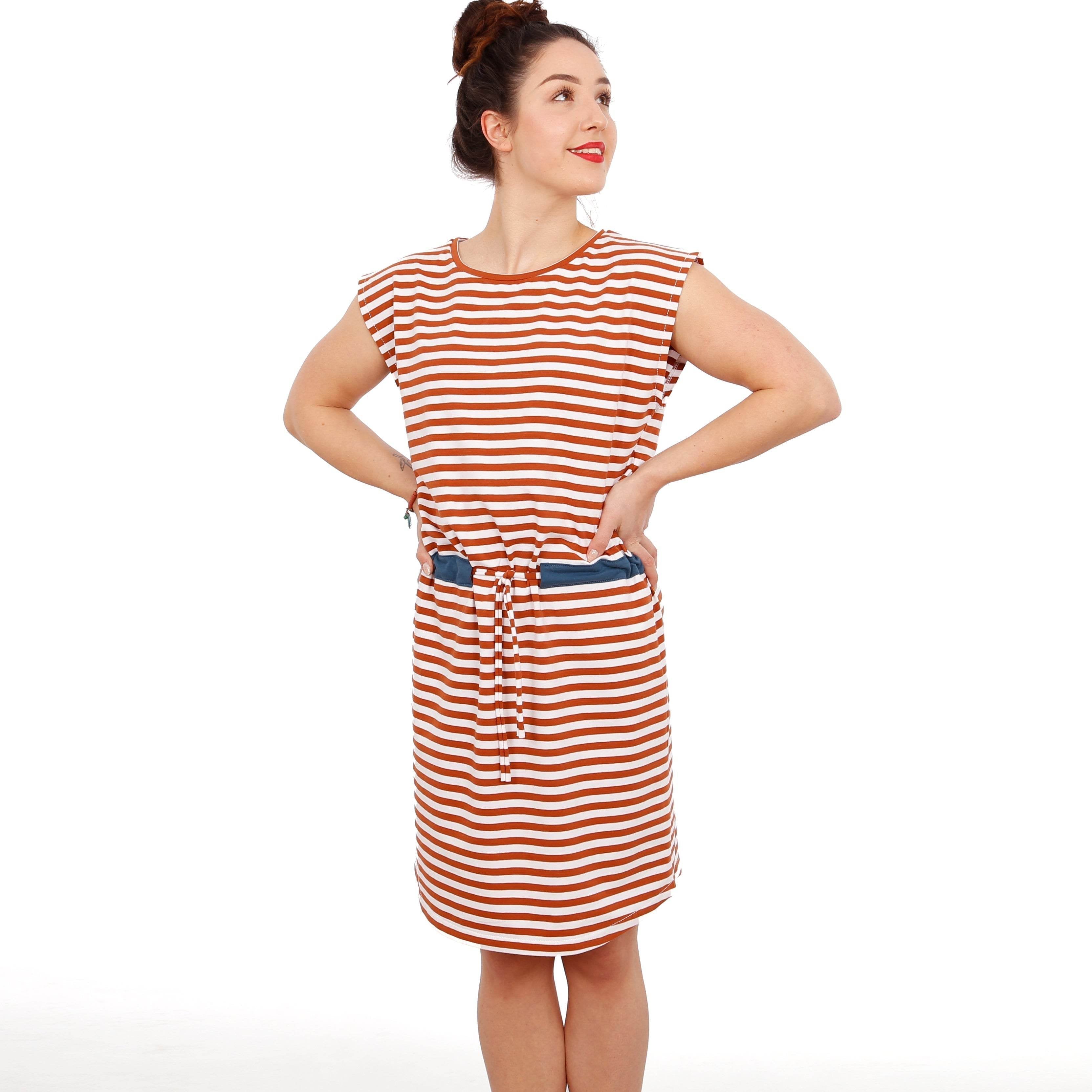 Jerseykleid FRAU JULIE | Schnittmuster Gr. XS-XL - Sewando