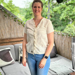 Schnittmuster Bluse DAISY - V-Ausschnit mit Rüsche, Kurzarm | Gr. 32-50 (PDF) - Sewando