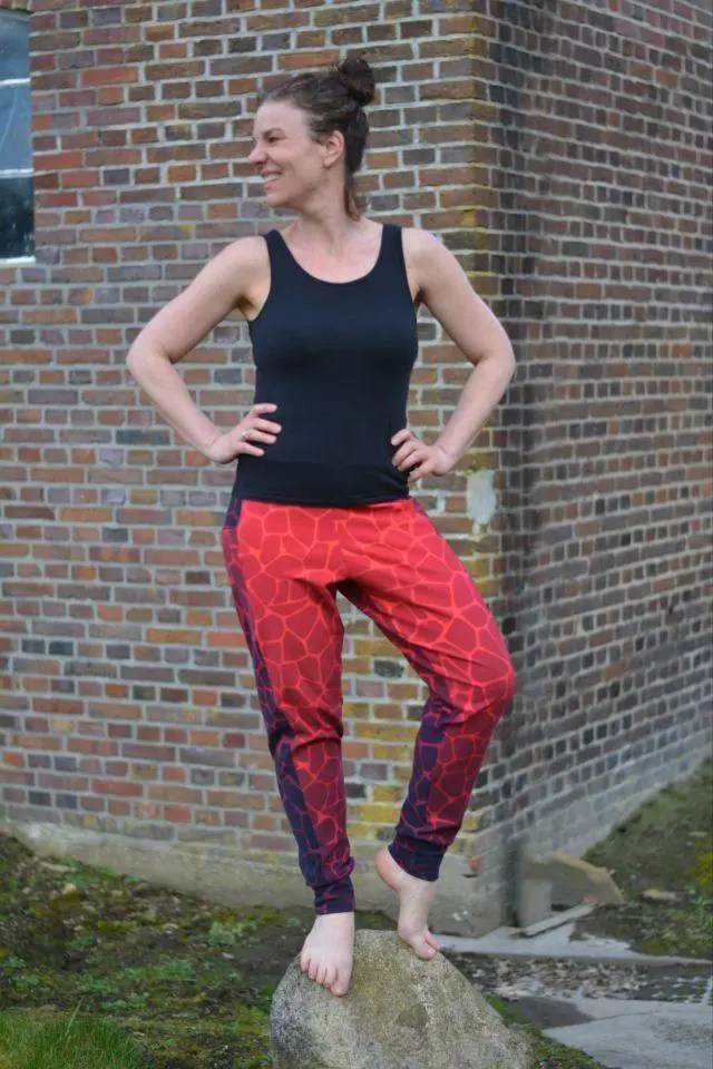 Schnittmuster Joggingpants Jardin Gr. A - M DE/EN/FR HU 86-134cm - Sewando