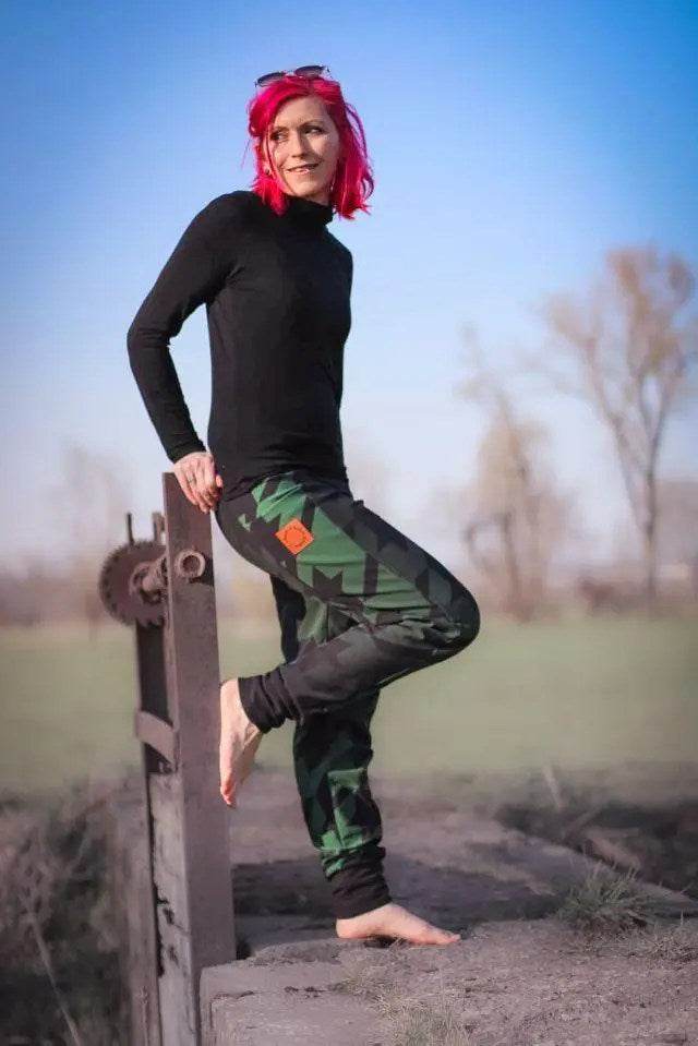Schnittmuster Joggingpants Jardin Gr. A - M DE/EN/FR HU 86-134cm - Sewando