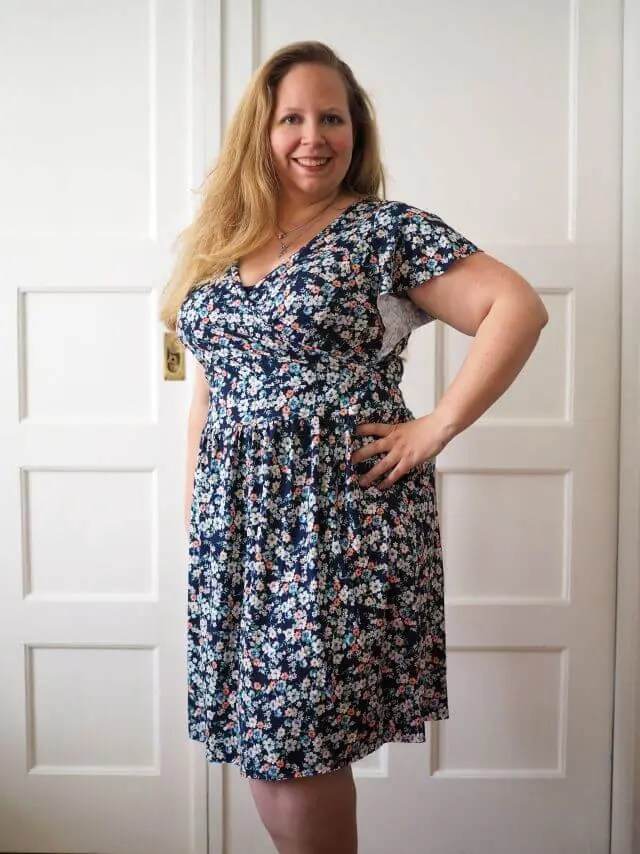 Schnittmuster Kleid Amazonit Gr. 32 - 56 DE - Sewando