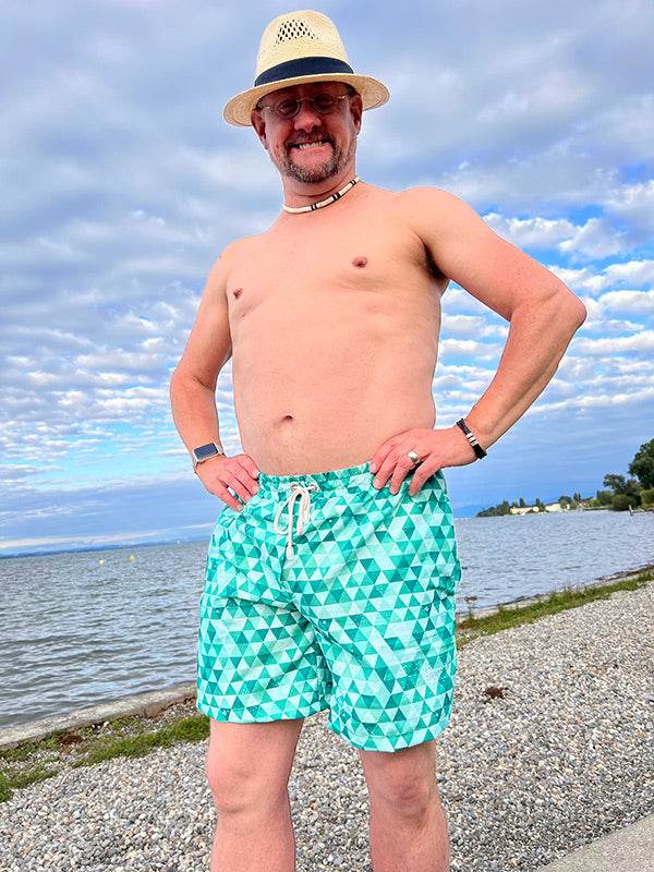Schnittmuster LEANDRO - Badehhose oder Short für IHN Gr. 44-64 - Sewando