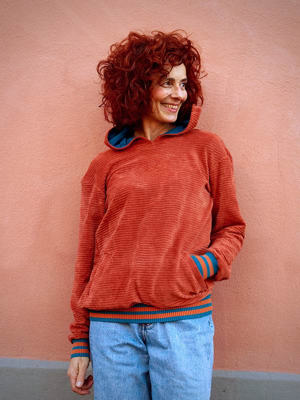 Schnittmuster Merit Sweater, Hoodie mit raffiniertem Rücken Gr. 34-54 - Sewando