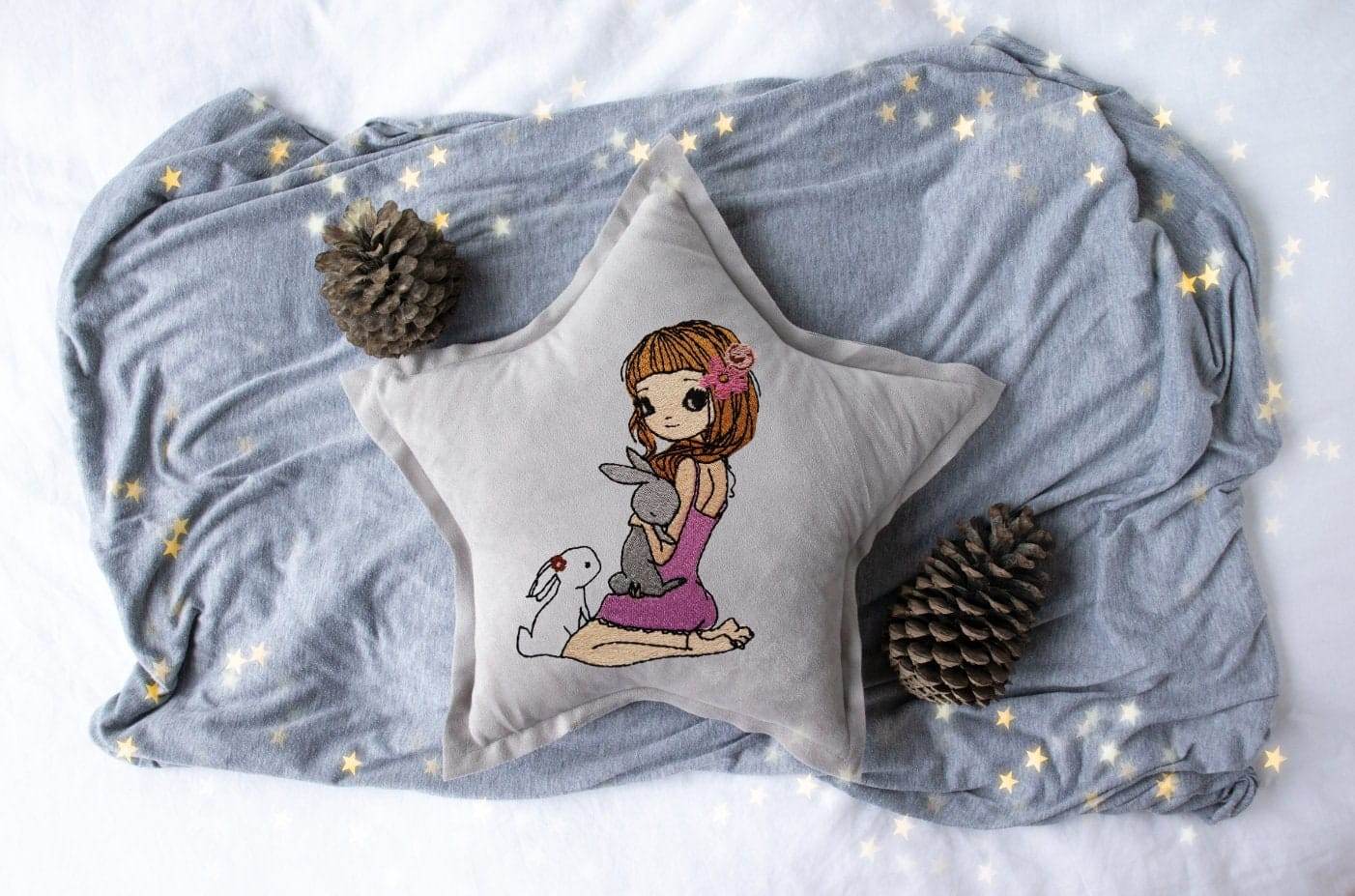 Doodle Mädchen mit Hasen Stickdatei – zarte Freundschaft fürs Herz und deine Stickmaschine - Sewando