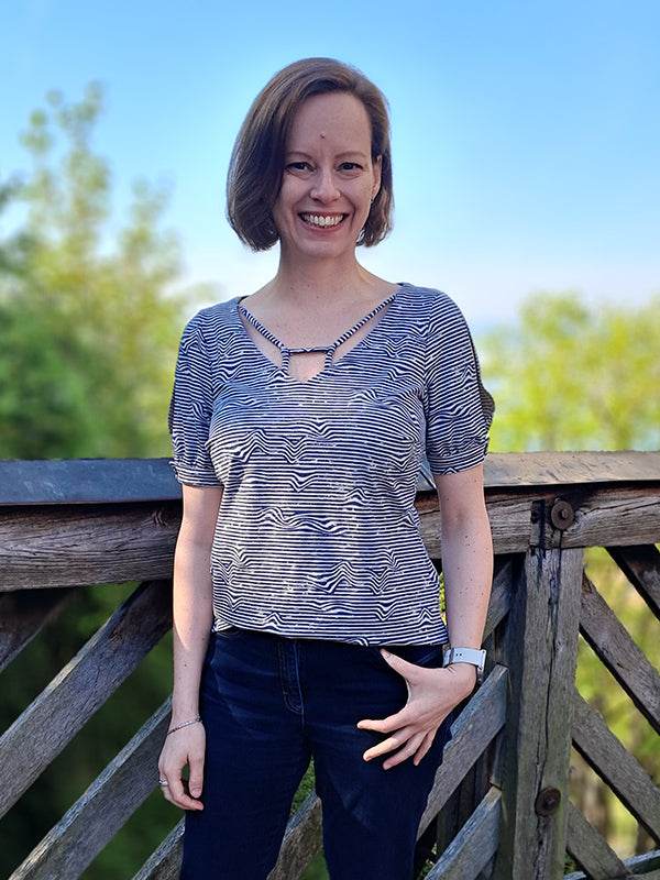 Schnittmuster Miray Shirt mit Ausschnitt- und Ärmelvariationen Gr. 34-54 - Sewando