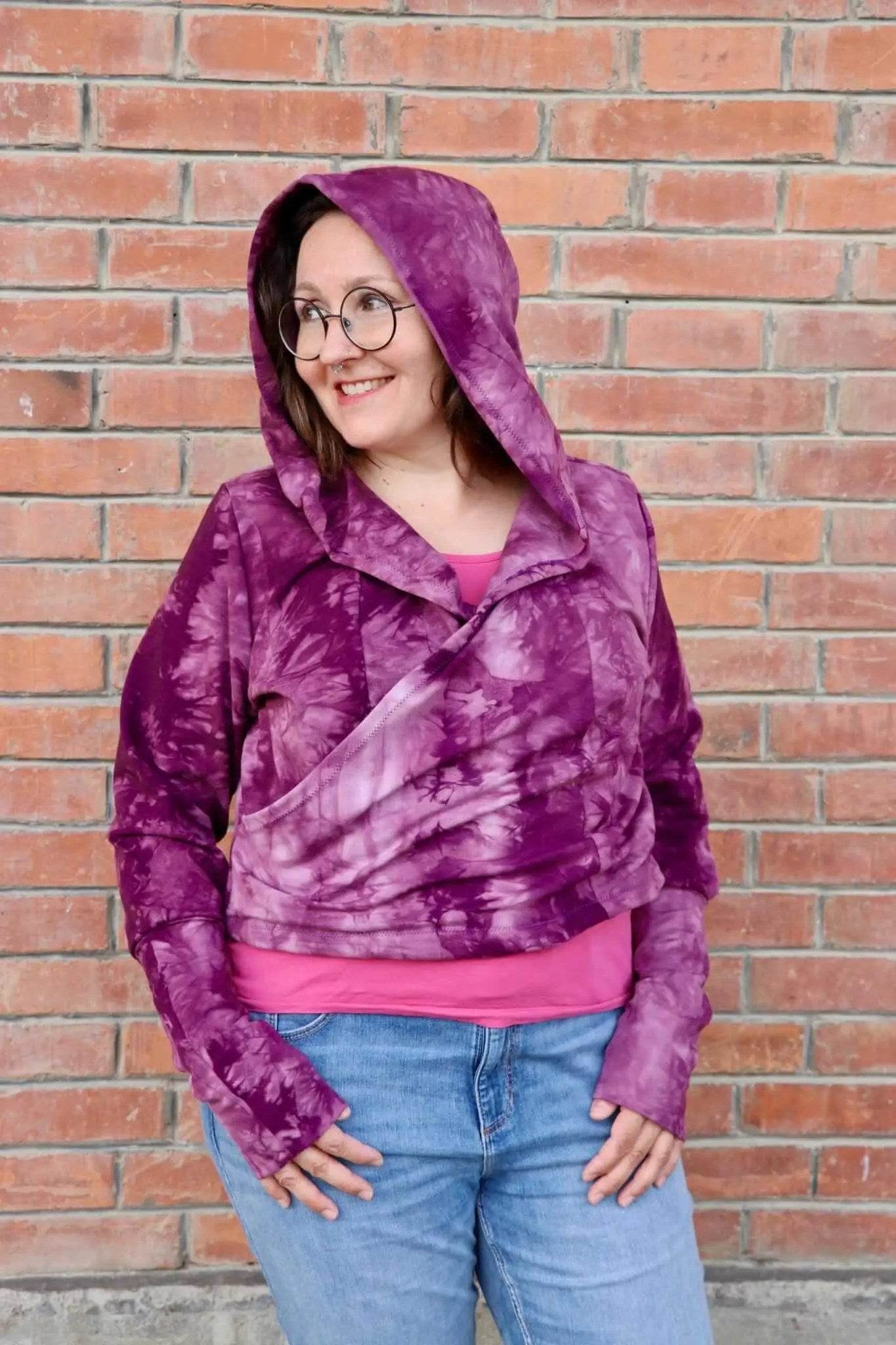 Schnittmuster Mondstein Wickel-Pullover Gr. A - M DE/EN/FR - Sewando