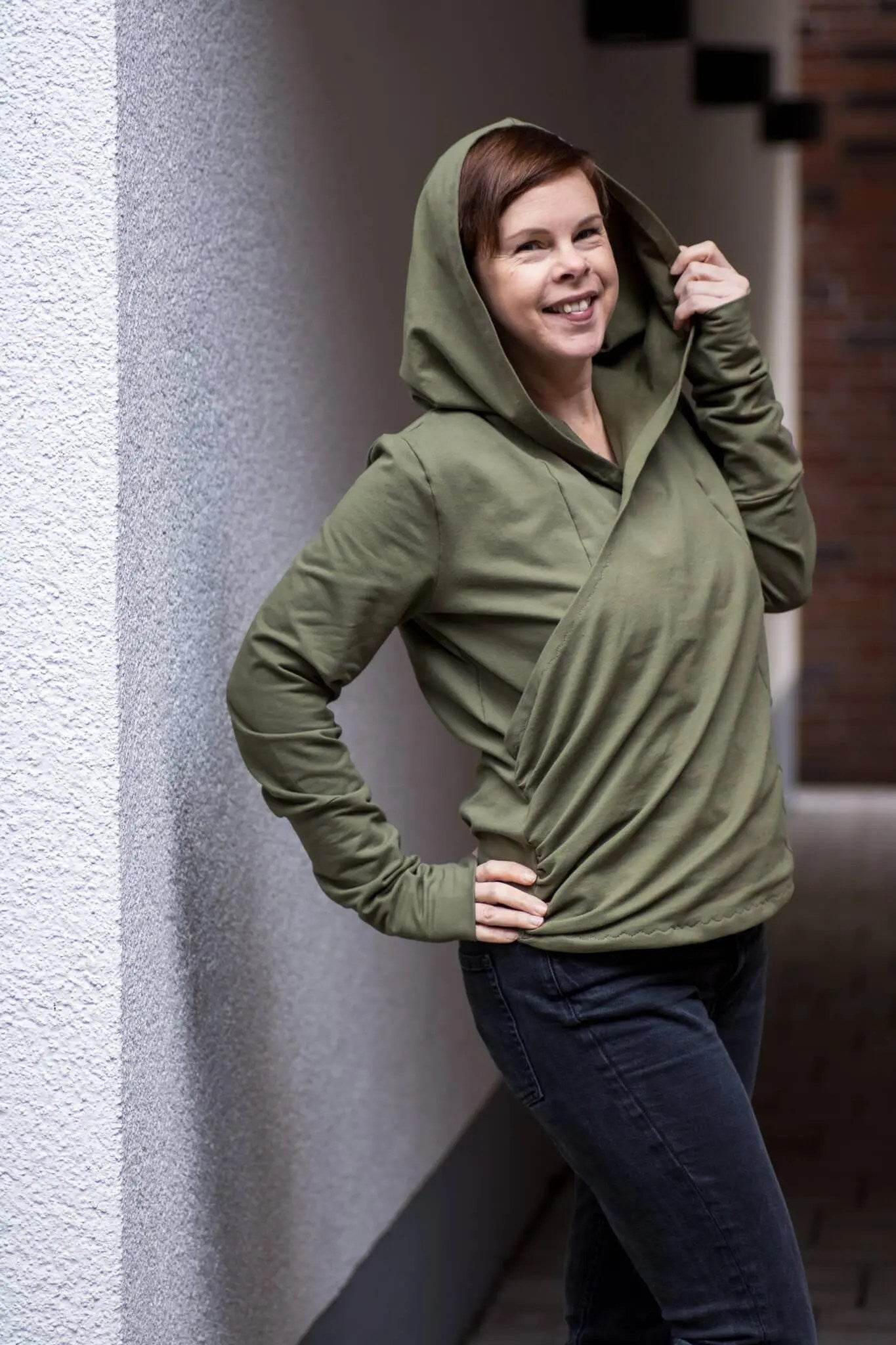 Schnittmuster Mondstein Wickel-Pullover Gr. A - M DE/EN/FR - Sewando