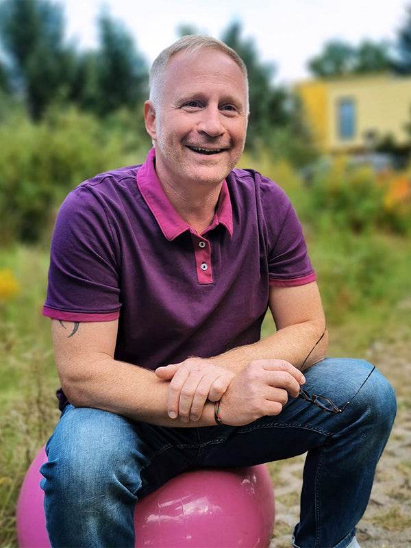 Schnittmuster Paulo - Poloshirt oder Rundhalsshirt für IHN Gr. 44-64 - Sewando