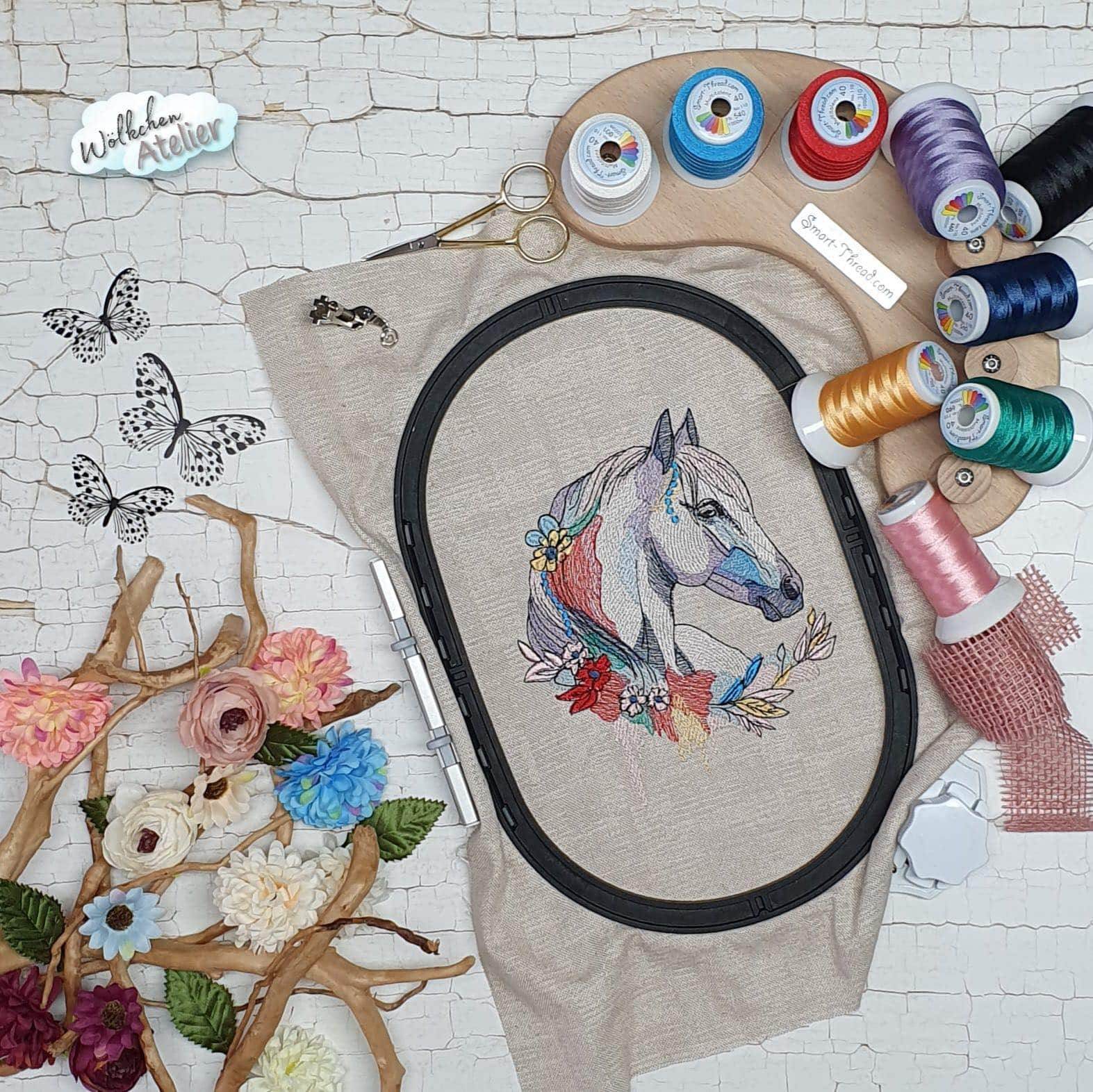 Pferd Aquarell Stickdatei – für deine Stickmaschine - Sewando