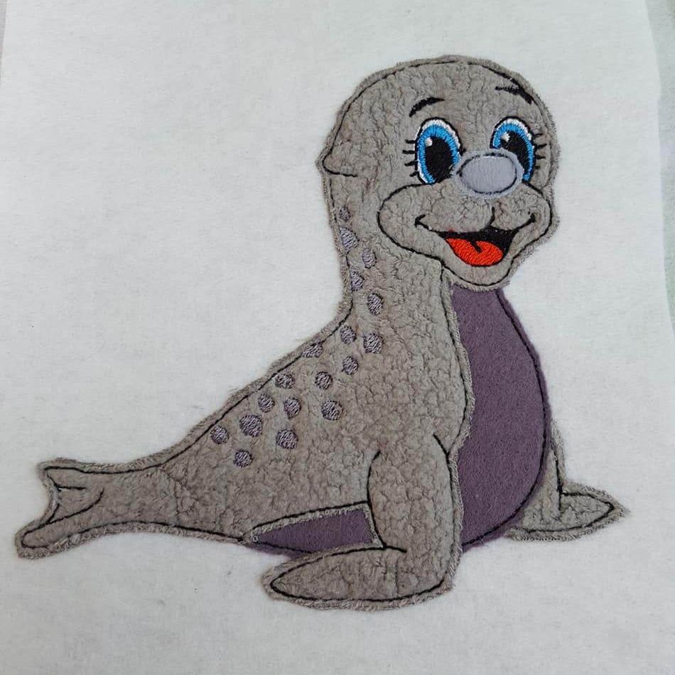 Stickdatei - Robbe (Doodle) in 3 Größen - Sewando