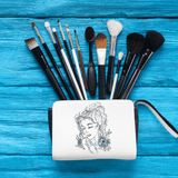 Frau Stickdatei – elegantes Motiv für besondere Momente & kreative Geschenke - Sewando