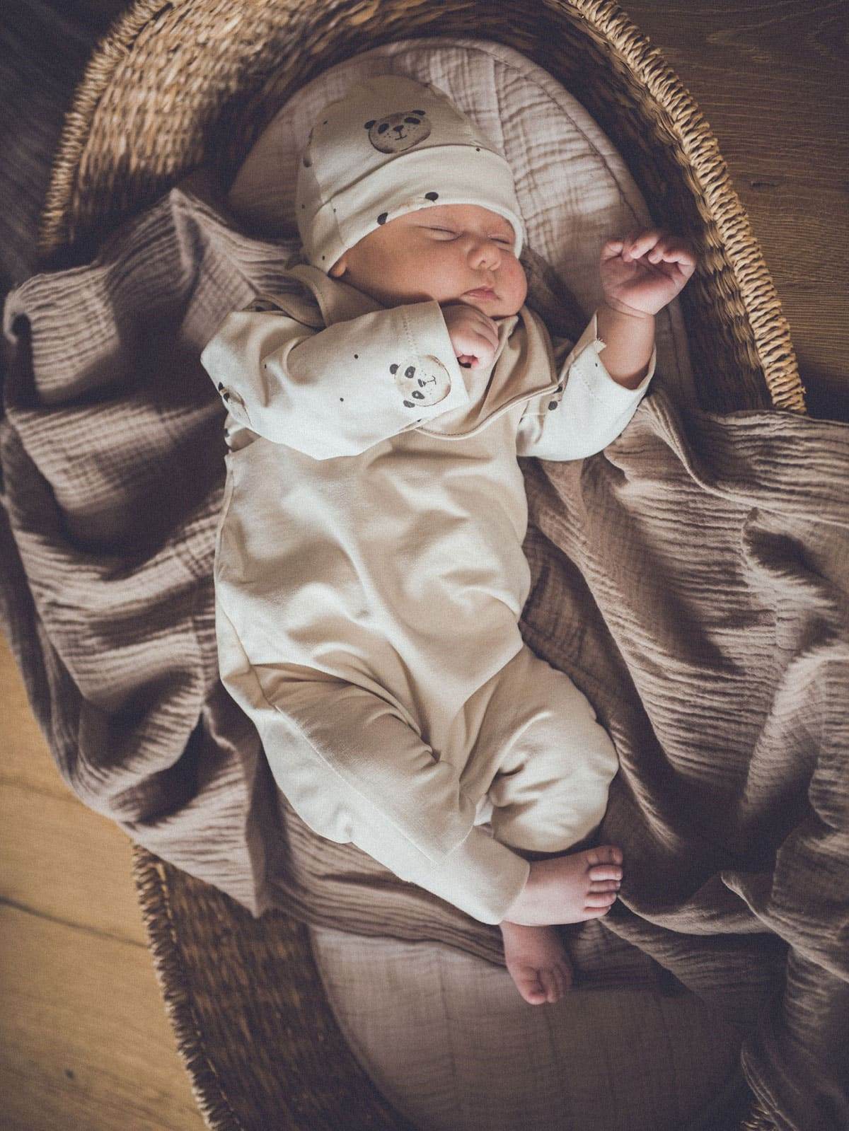 Freebook Happy Baby Mütze & Halstuch 50-92 - Sewando