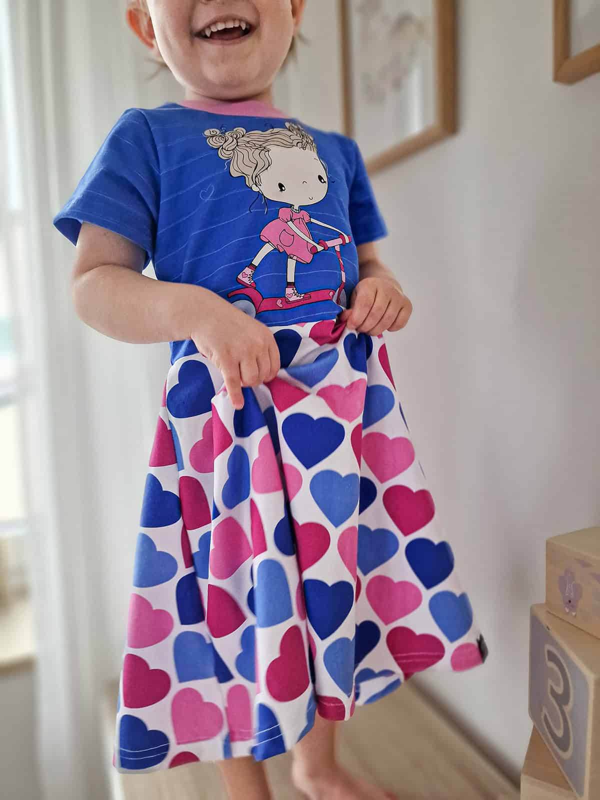 Schnittmuster Twirly Dress 62-146 [Digital] - Sewando