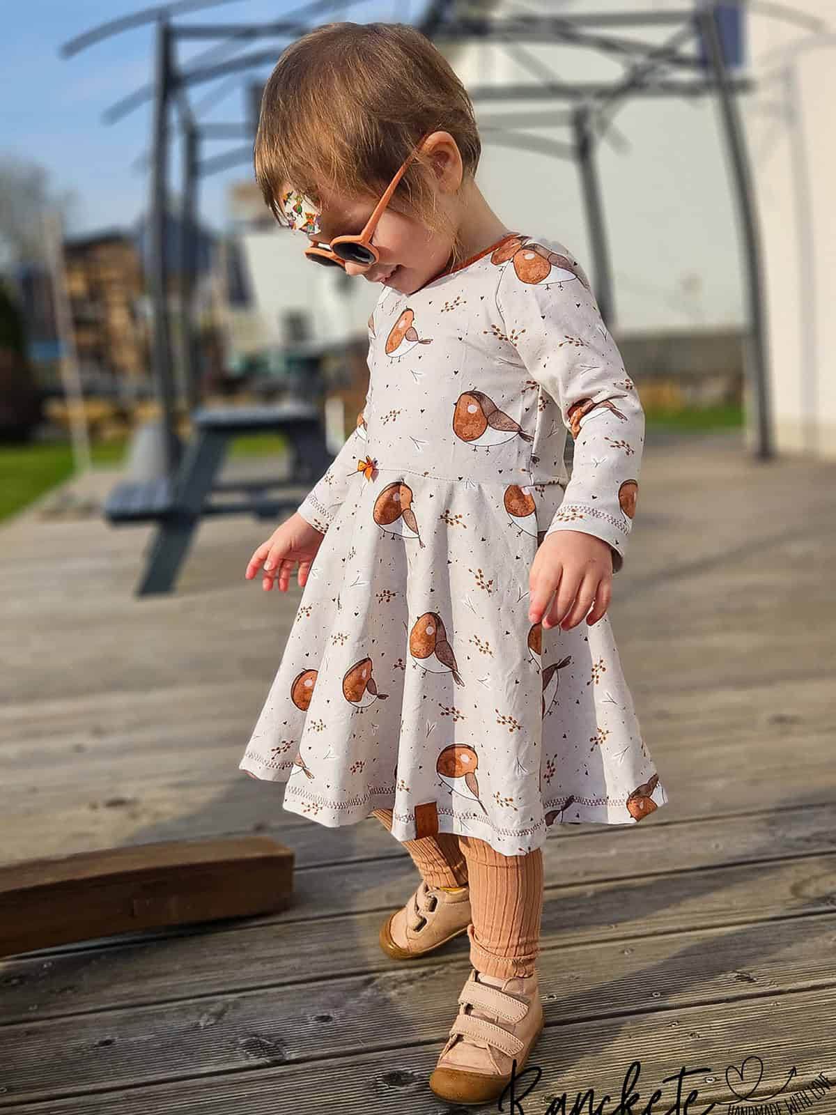 Schnittmuster Twirly Dress 62-146 [Digital] - Sewando